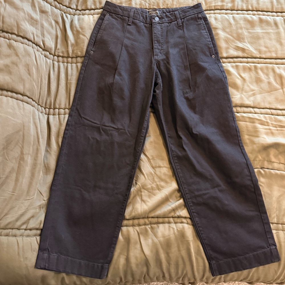 Banana Republic Women’s Mid-Rise Straight Chinos